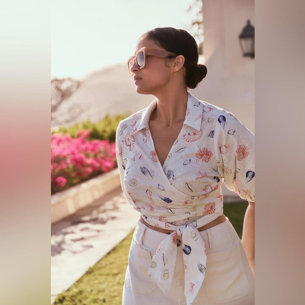 Seashell Embroidered Eyelet Puff-Sleeve Wrap Top